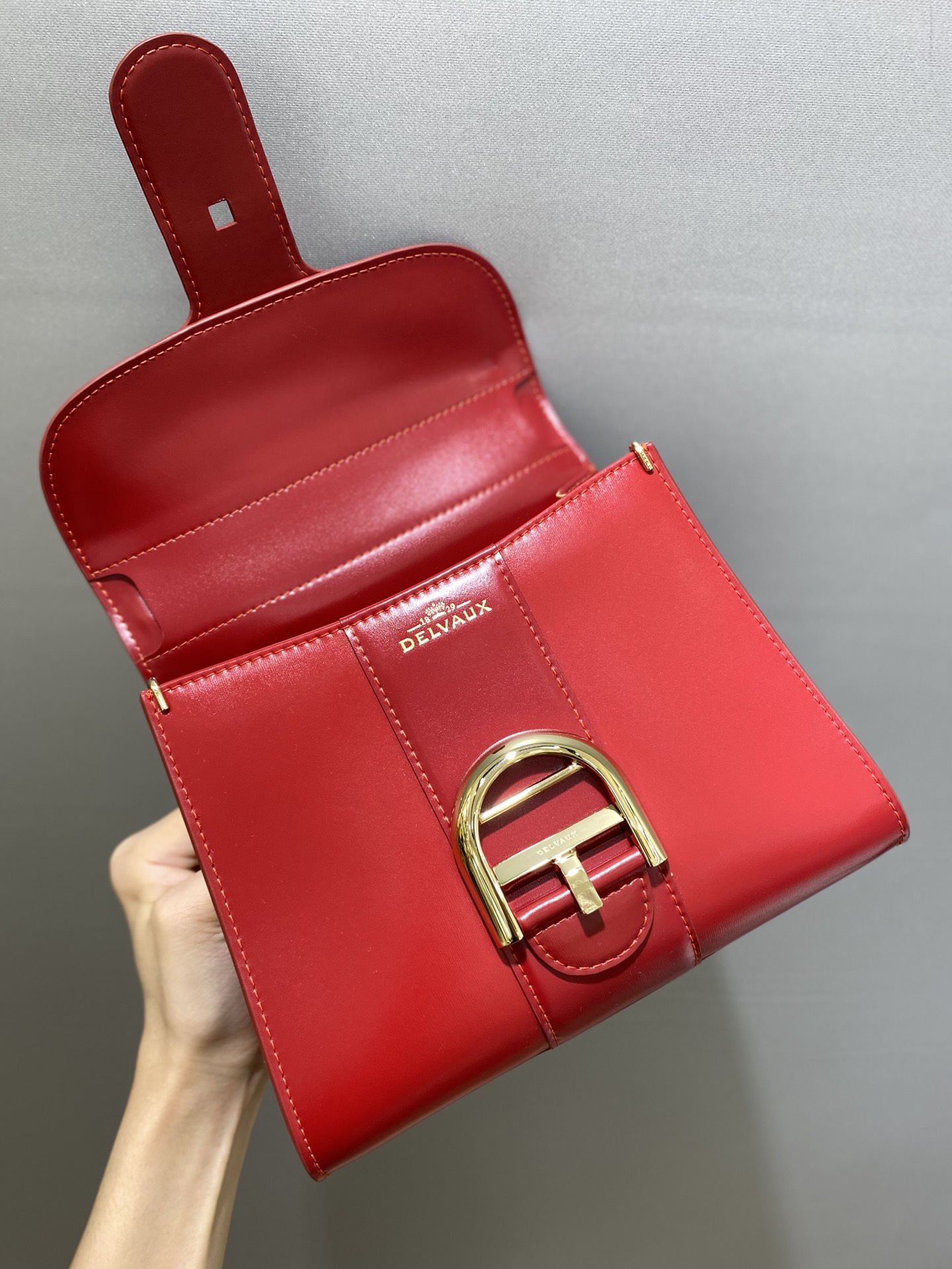 델보 브리앙 박스백 미니